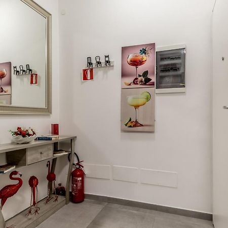 White Living R-Home Roma Ngoại thất bức ảnh