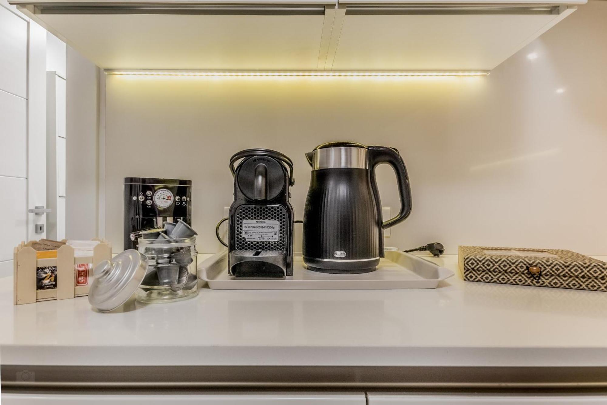 White Living R-Home Roma Ngoại thất bức ảnh