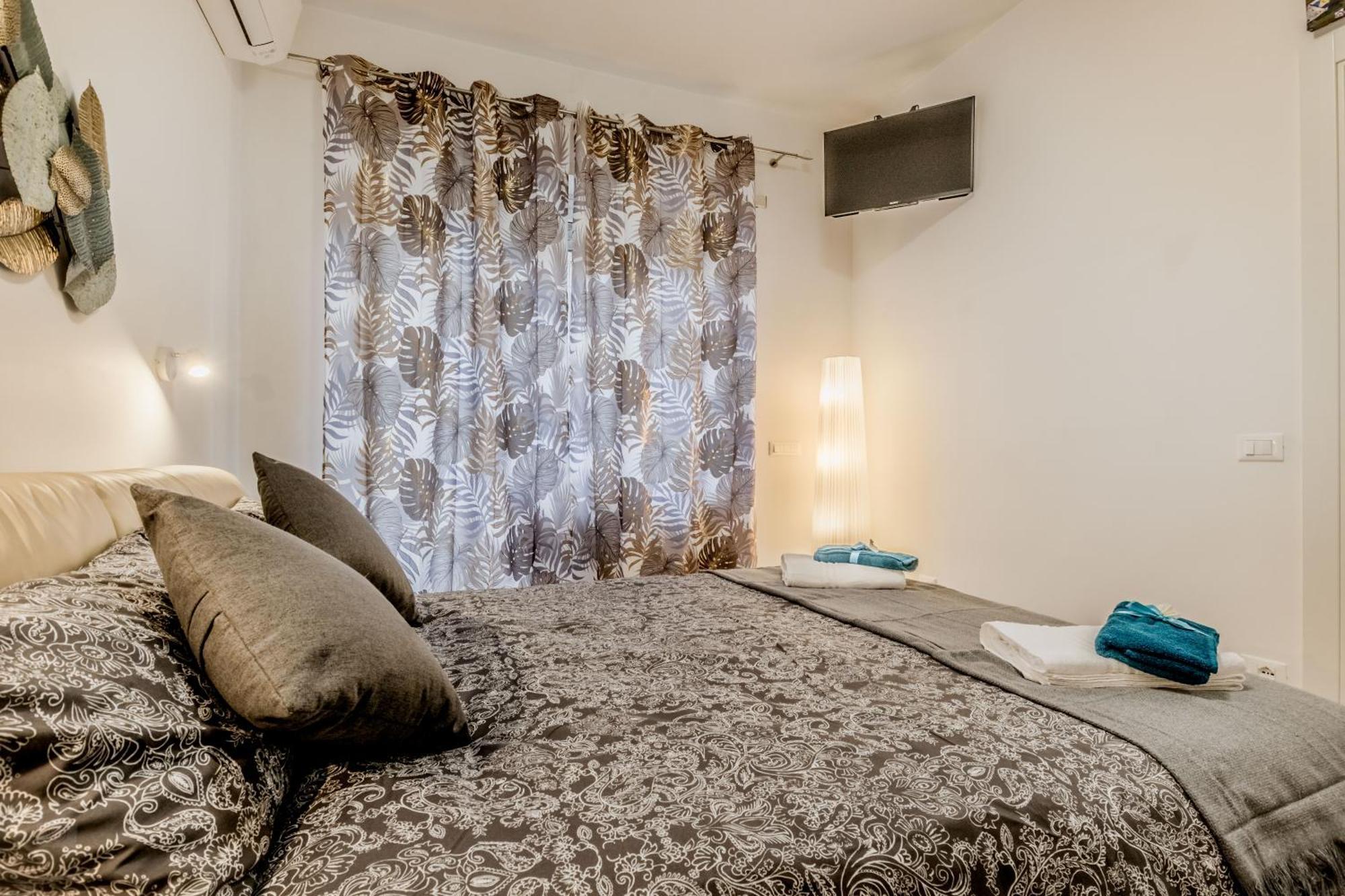 White Living R-Home Roma Ngoại thất bức ảnh